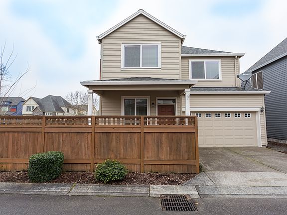5th image of 506 NE 62nd Ave