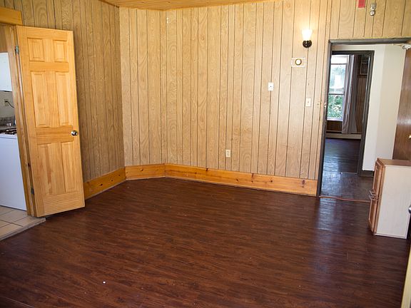 5th image of 1025-27 12th Ave SE #3