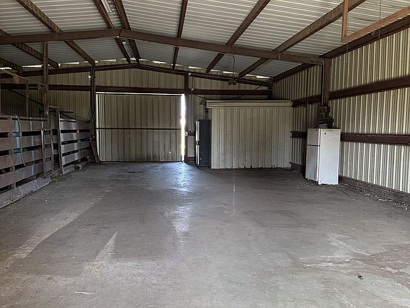 4th image of 655 Loftice Rd