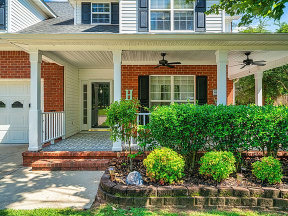 2nd image of 4543 Glastonbury Drive