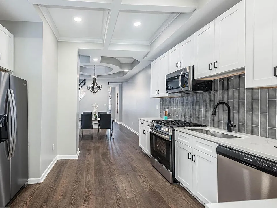 1715 E Oliver St #2