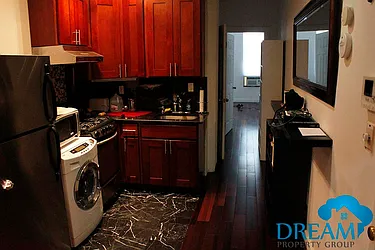 Rented by Dream Property Group LLC