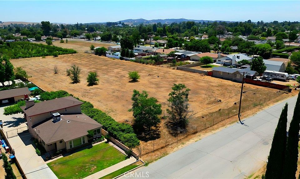 0 12th St 2 Beaumont CA 92223 MLS EV23134375 Zillow