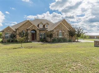 108 Crosshair Ct, Azle, TX 76020