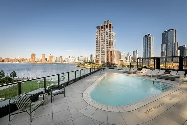 Rented by Brookfield (Funnel) | media 12