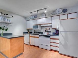 10 Roberts St APT 13, Somerville, MA 02145