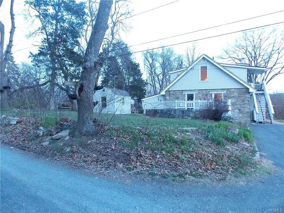 1st image of 25 Clara Ave