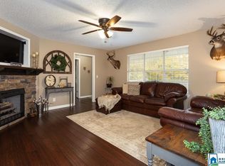 100 Cricket Ln, Lincoln, AL 35096