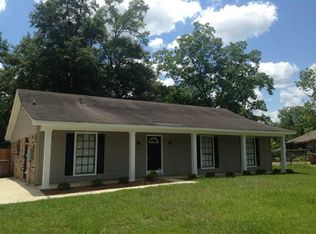 1725 Carlisle Dr E, Mobile, AL 36618