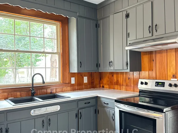 1602 Beaumont Dr, Greenville, NC 27858