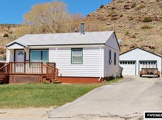 1407 High St, Rawlins, WY 82301