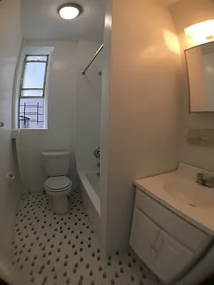 Rented by Abba Realty Associates INC | media 27