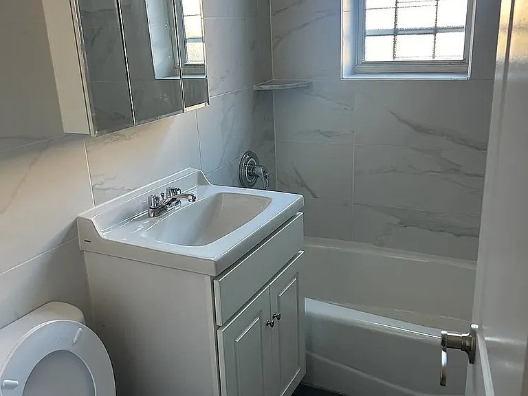 2775 Shore Pkwy #2E — Photo 2