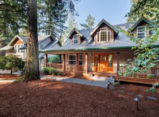 9690 SW Spring Crest Dr, Portland, OR 97225