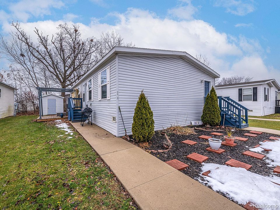 1st image of 24161 Senate Dr