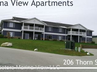 206 Thorn St #7, Sturgeon Bay, WI 54235