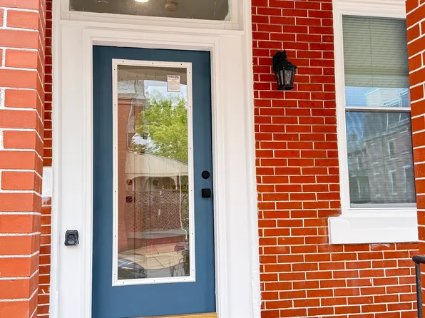 1024 W 8th St APT 2, Wilmington, DE 19806