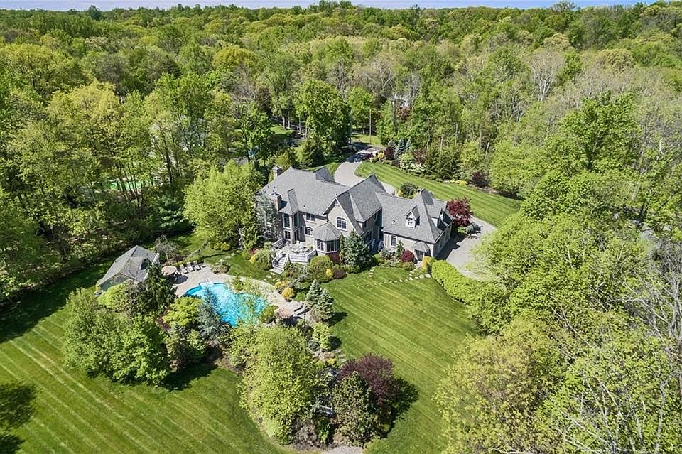 275 Phillips Hill Rd, New City, NY 10956 | Zillow