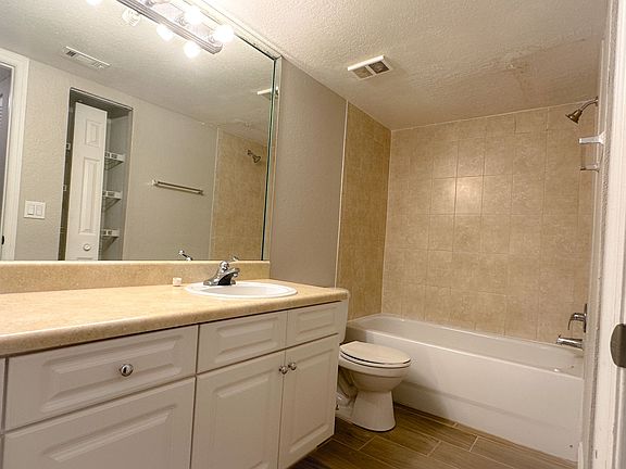 3rd image of 5737 Gatlin Ave APT 416