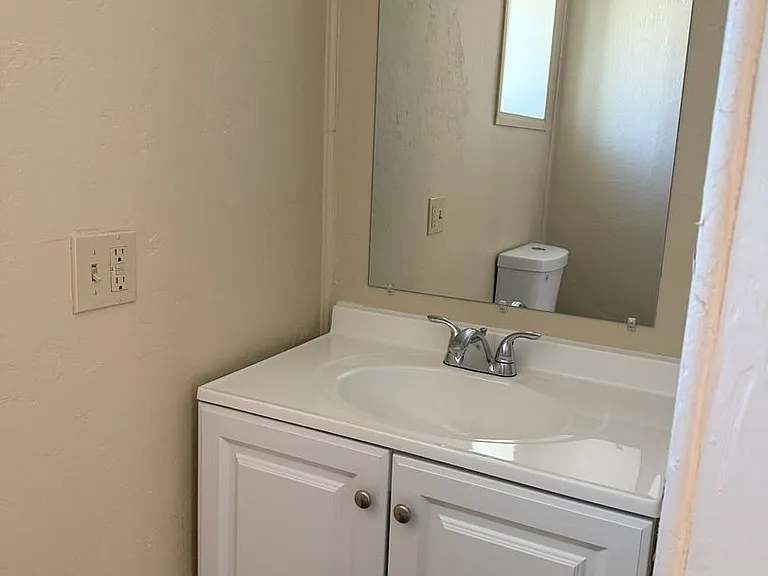 4941 Walnut St — Photo 6
