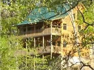 1633 Nicoha Blvd, Sevierville, TN 37876