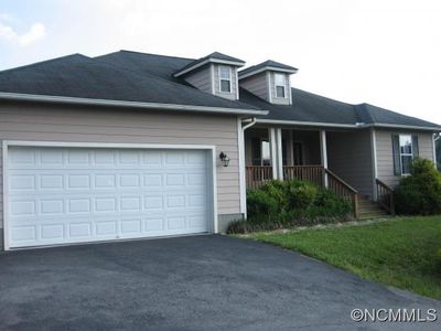 91 Crestview St, Canton, NC, 28716