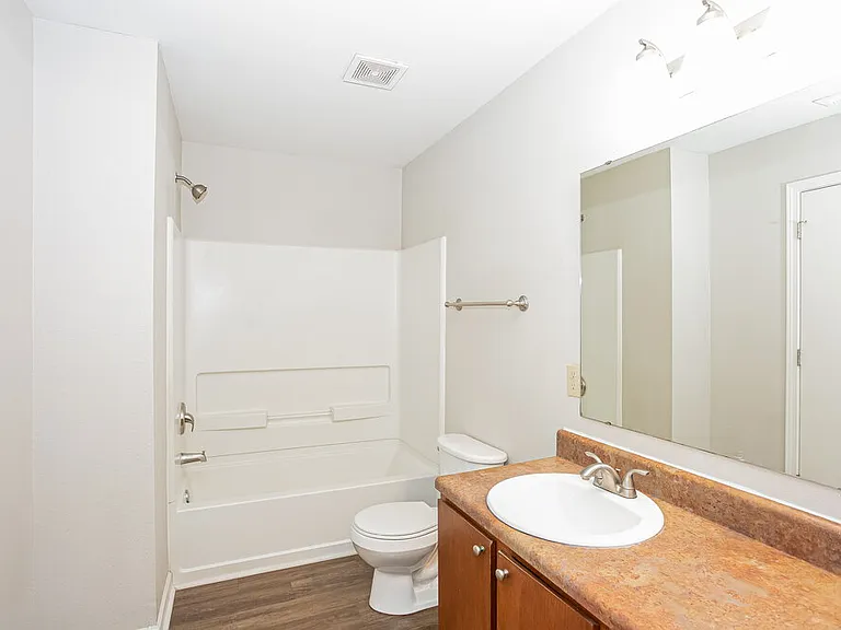 1626 Matthew Allen Cir — Photo 12