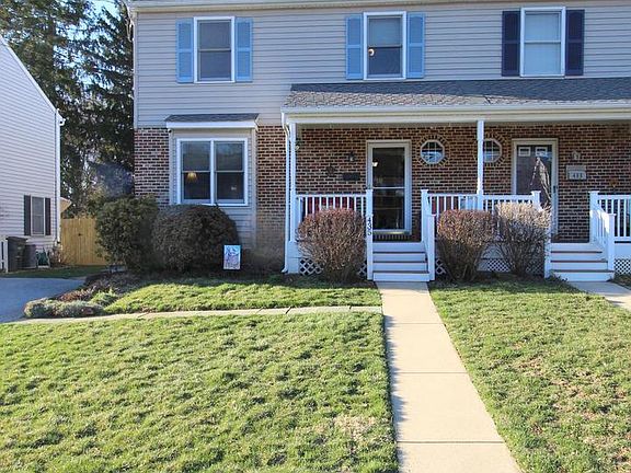 2nd image of 435 Highland Ave