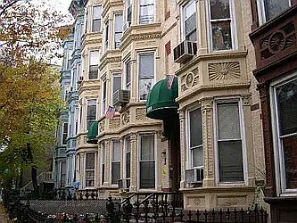 1st image of 260 12th St APT 2R