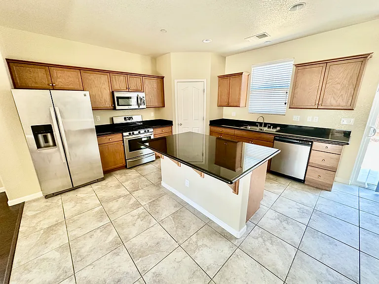 7352 E Robinson Ave — Photo 9