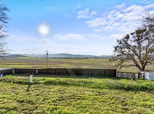 5942 Foothill Rd, Central Pt, OR 97502