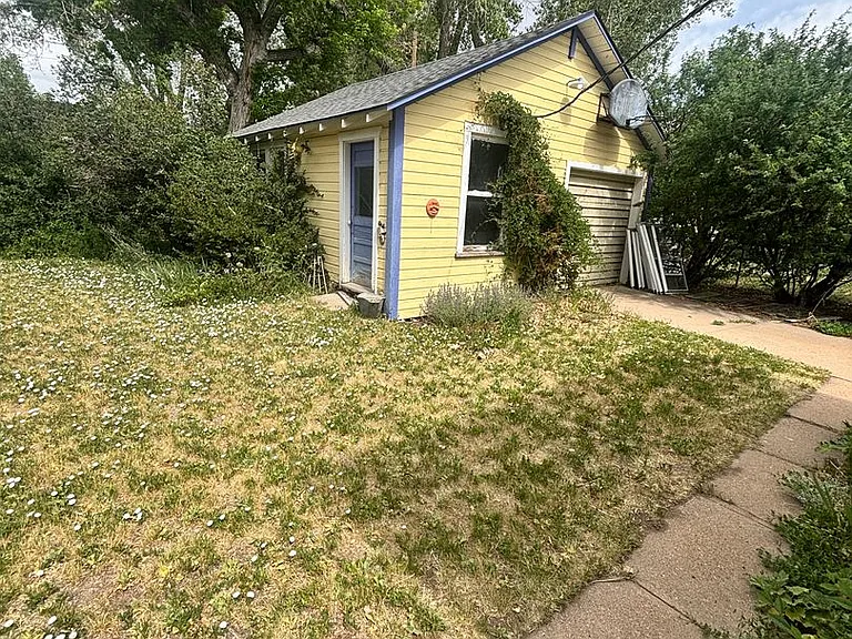 760 N 7th St — Photo 7
