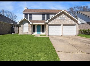 8030 Log Hollow Dr, Houston, TX 77040