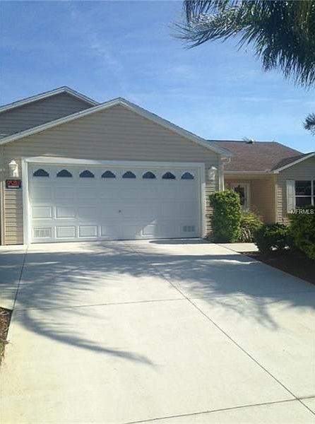 2nd image of 1453 Fort Lawn Loop