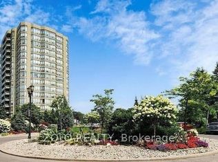 1880 Valley Farm Rd #423, Pickering, ON L1V6B3