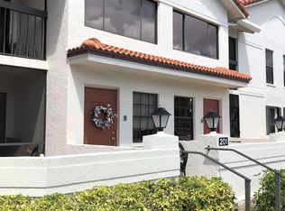 9705 Sills Dr E APT 201, Boynton Beach, FL 33437
