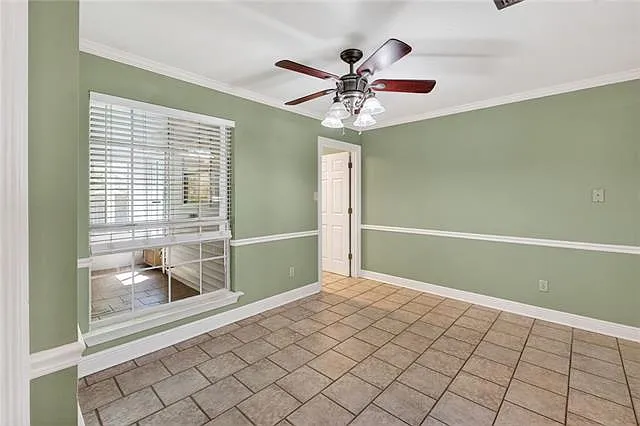 891 Cross Gates Blvd — Photo 9