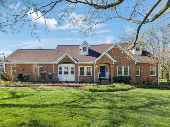 1403 Sneed Rd W, Franklin, TN 37069