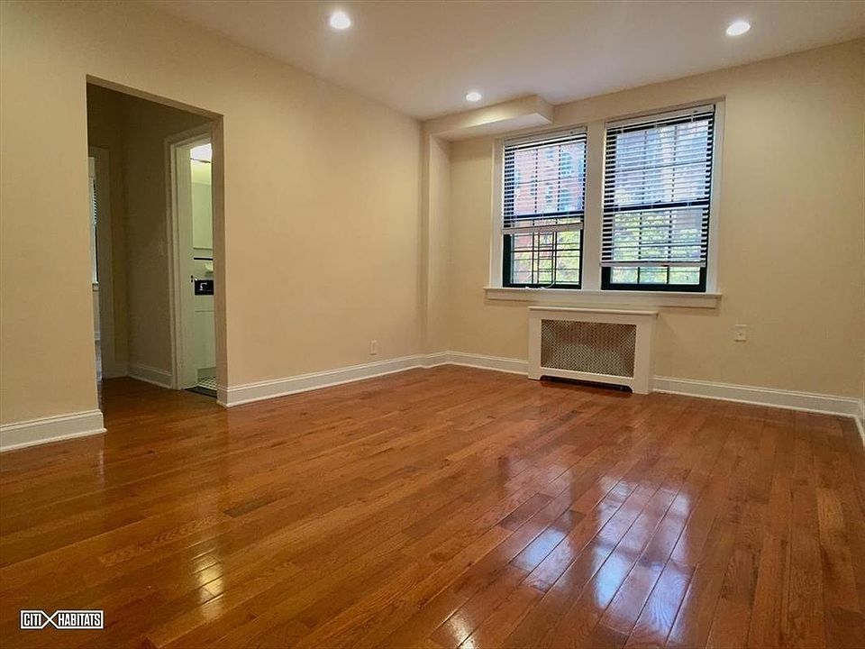 2nd image of 5101 39th Ave APT S12