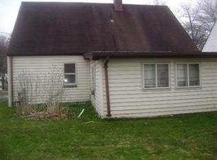 19303 Meadowlark Ln, Warrensville Heights, OH