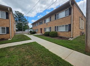 Mackenzie Place, Saint Louis, MO 63123