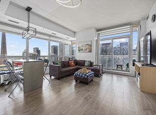 30 Nelson St #3406, Toronto, ON M5V0H5