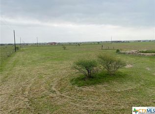 729 Shady Hollow Rd, Victoria, TX 77904