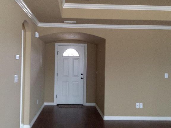 2nd image of 705 SW Castlewood St