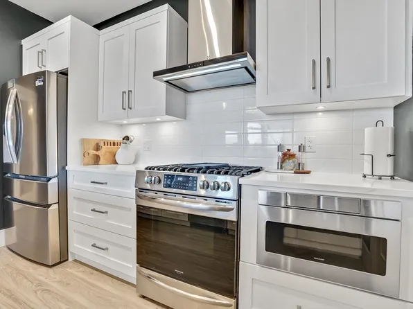 45745 Watson Rd #507, Chilliwack, BC V2R 2Y2