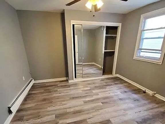 2nd image of 118 Summer Ave #1R