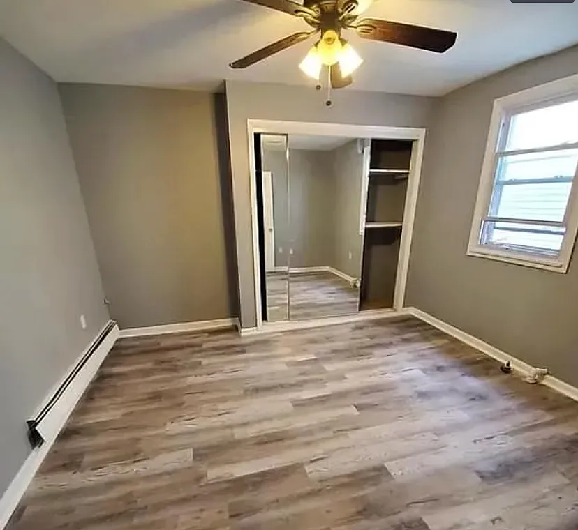 Building Photo - 118 Summer Ave #1R