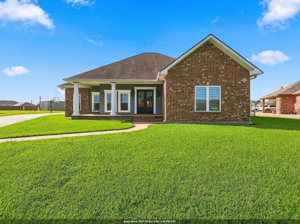 225 Chase Dr, Bourg, LA 70343