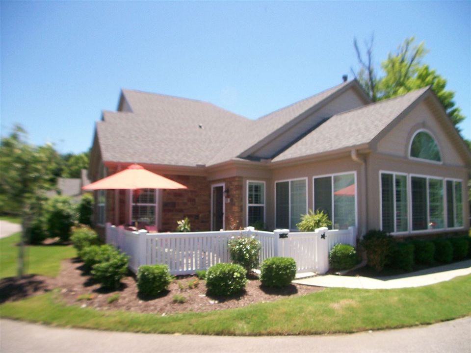 1st image of 809 Stonevillage Cv #34