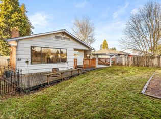 1759 Grove St, Lebanon, OR 97355